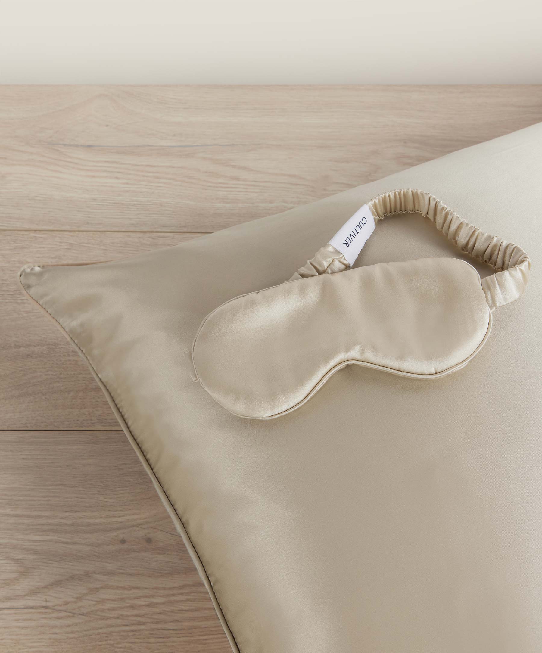 A duo of silk and linen - Natural - Image 3