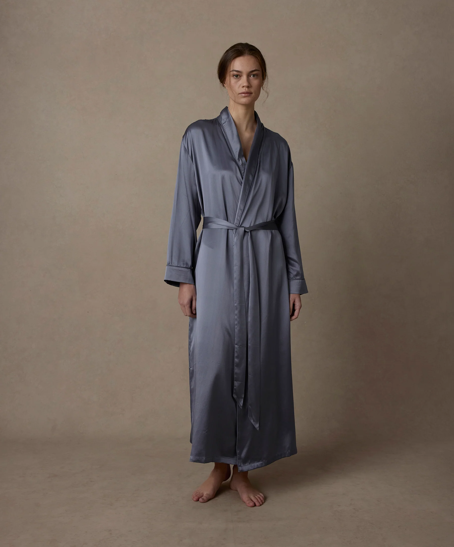 A pairing of exceptionally-soft silk - Ivory & Steel Blue - Image 3