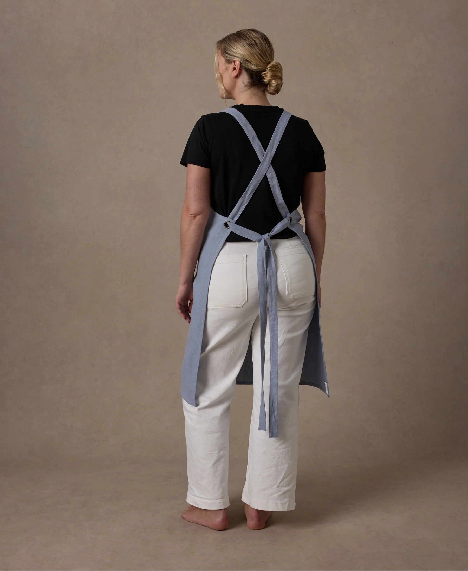 Jude Linen Apron - Steel Blue - Image 5
