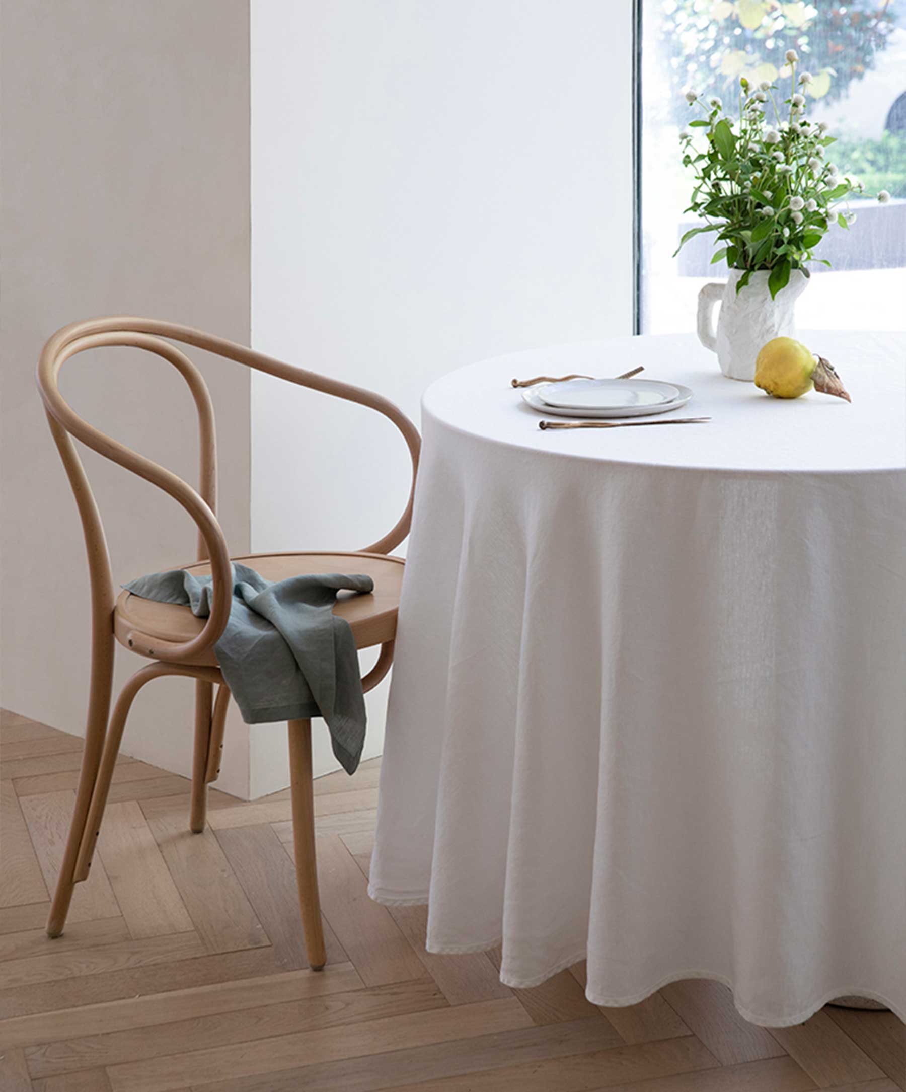 Linen Tablecloth - White - Image 3