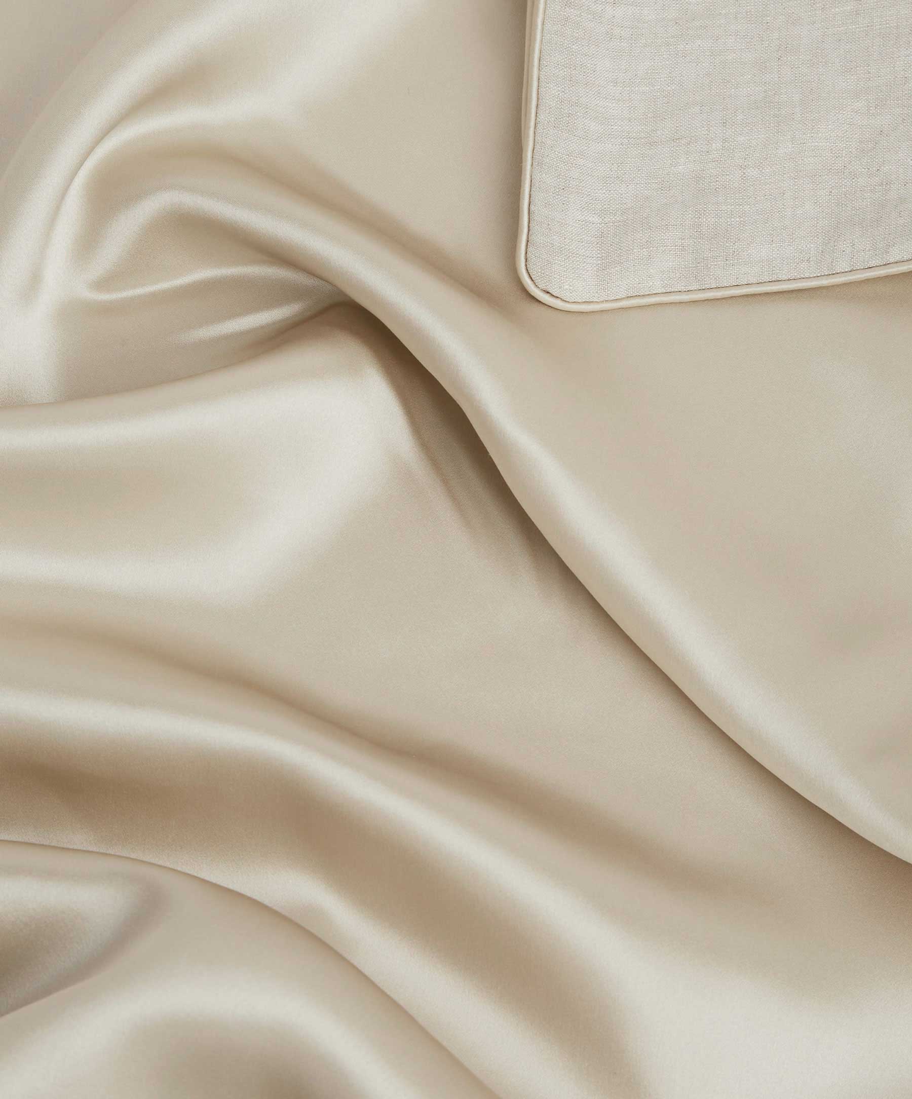 Silk Linen Flip Pillowcase - Natural - Image 7