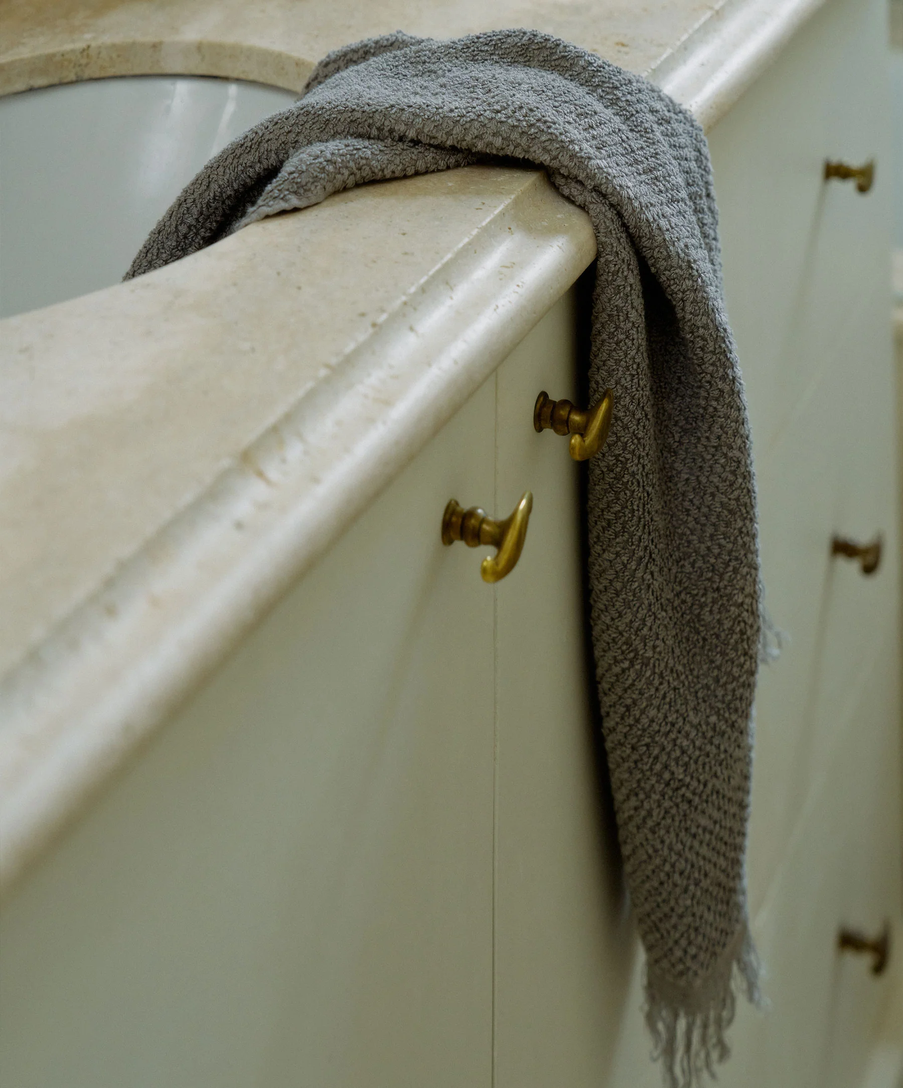 Pure Linen Hand Towel - Pebble - Image 3