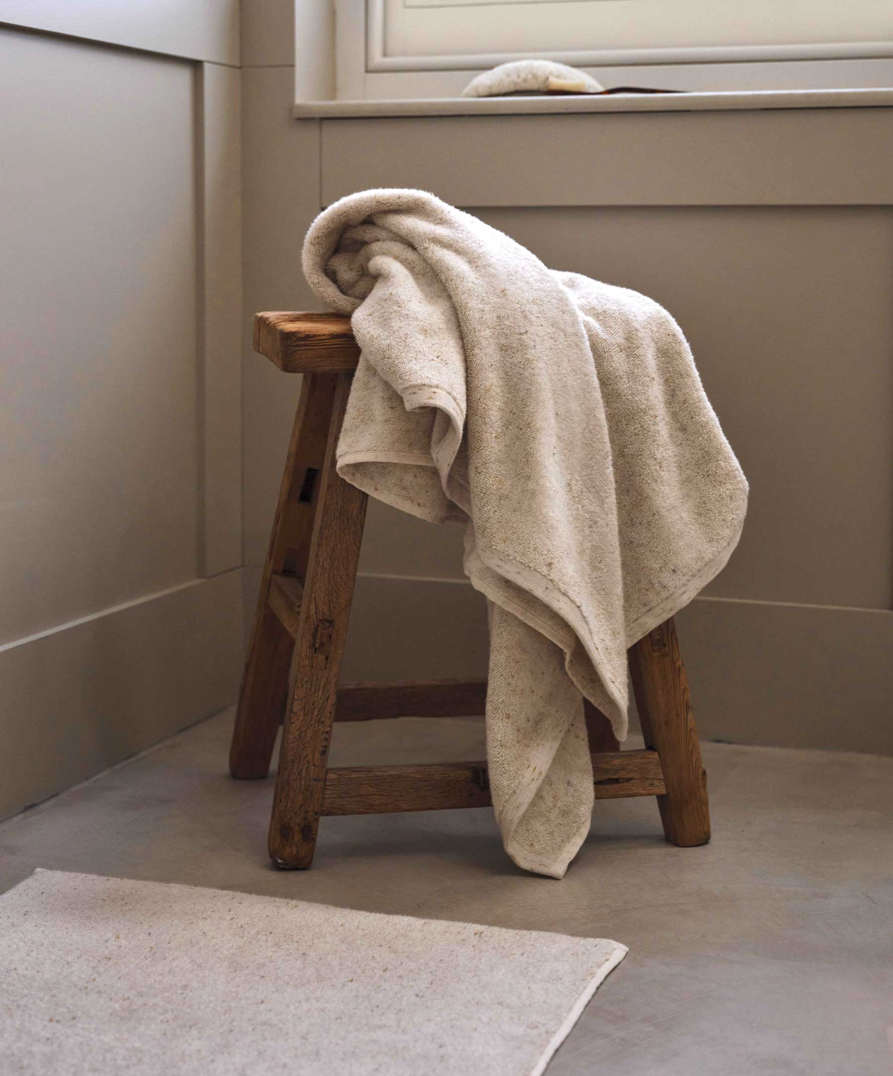 Speckle Bath Towel - Image 3