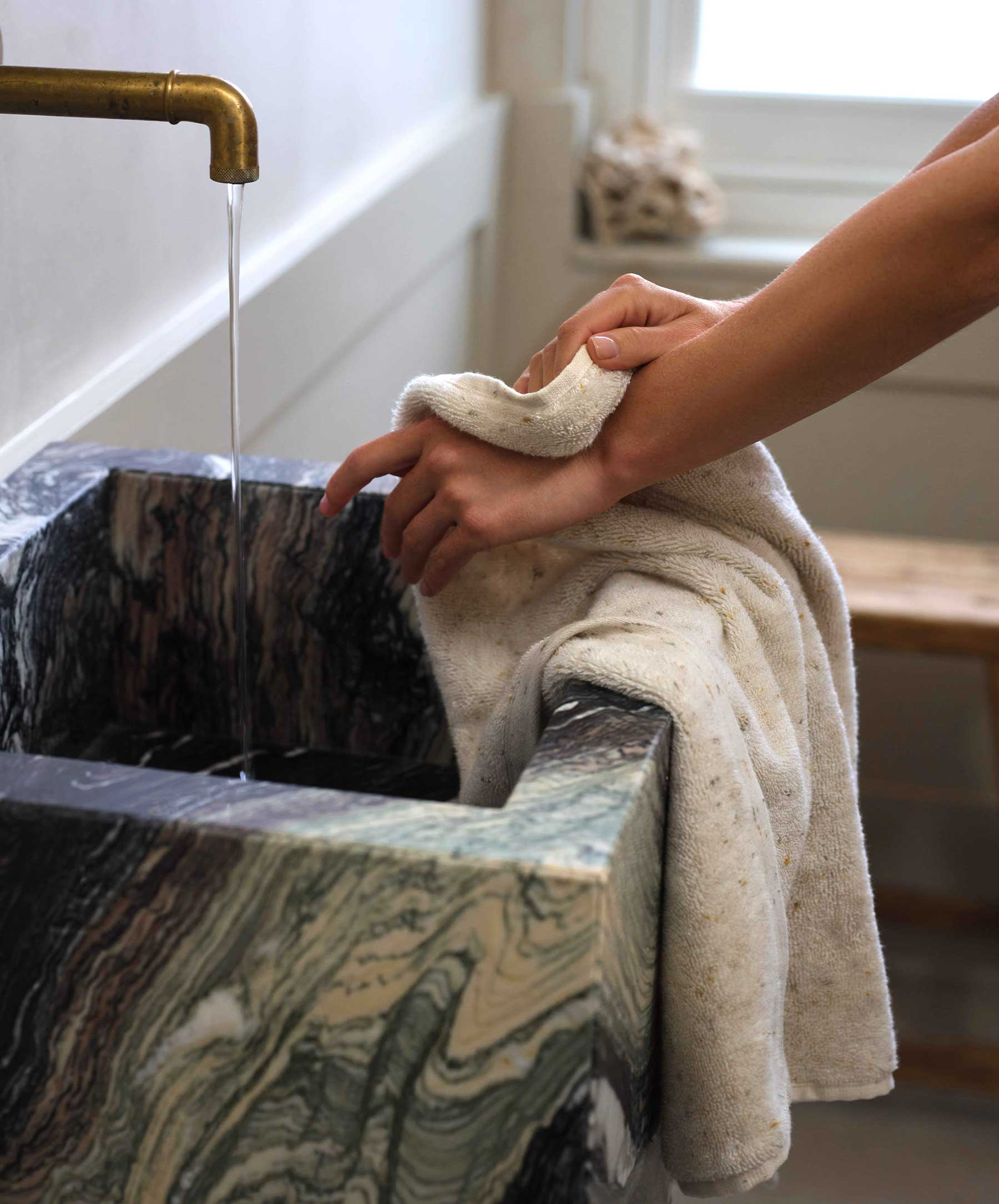 Speckle Hand Towel - Image 3
